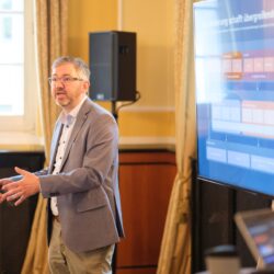 FAZ-CashManagementCampus-1519-8348_red Cash Management Campus 2025